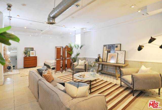 108 W 2nd Street #207 Los Angeles, CA 90012