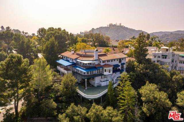 1972 Westridge Road Los Angeles, CA 90049