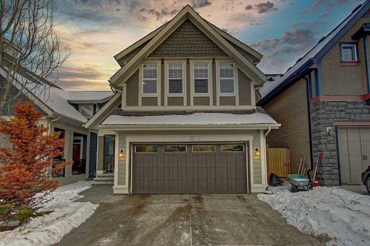 33 Mahogany Heath SE Calgary, AB T3M 0T2