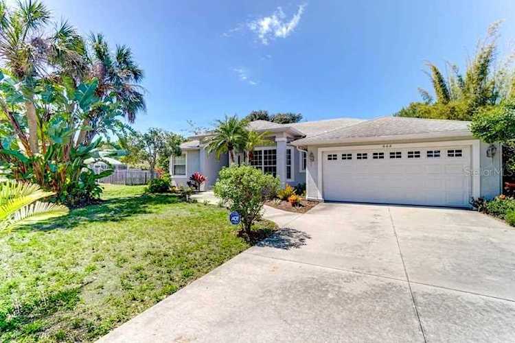 444 Bay Vista Avenue Osprey, FL 34229