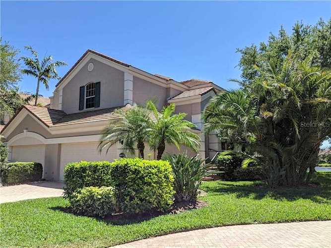 5236 Parisienne Place #202 Sarasota, FL 34238