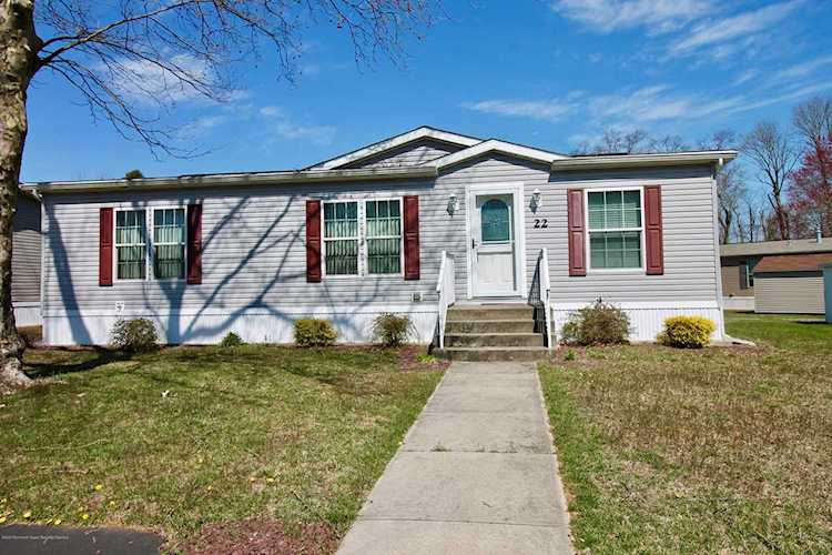 22 Easy St Freehold, NJ 07728