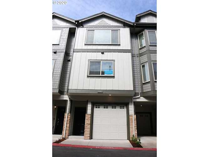 8887 SW Elena Ln #Lot20 Tigard, OR 97223
