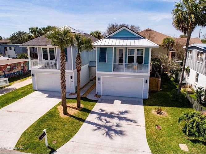 722 4th St Jacksonville Beach, FL 32250