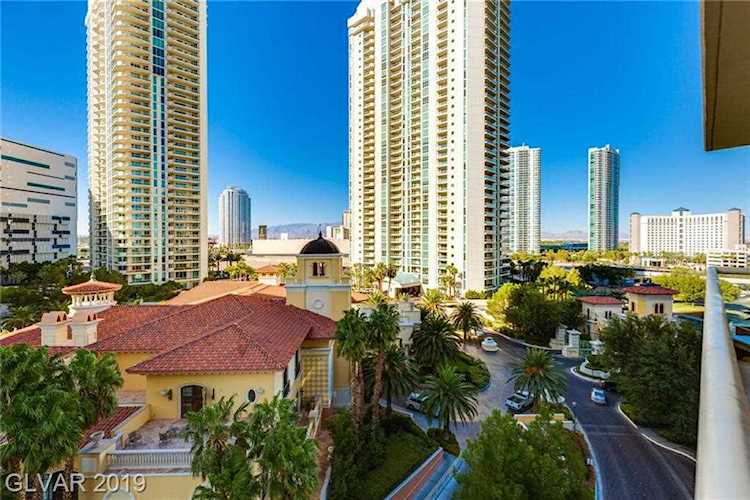 2857 Paradise Rd #704 Las Vegas, NV 89109