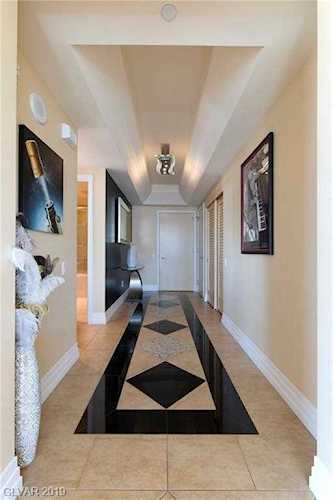 322 Karen Ave #2808 Las Vegas, NV 89109