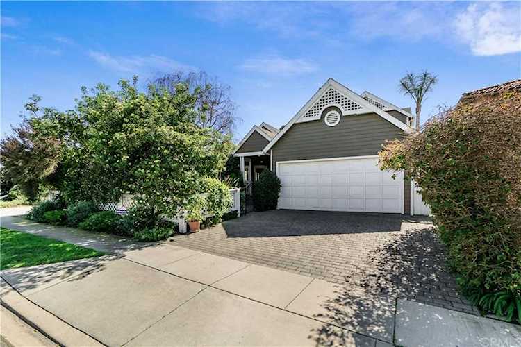 1310 Gates Avenue Manhattan Beach, CA 90266
