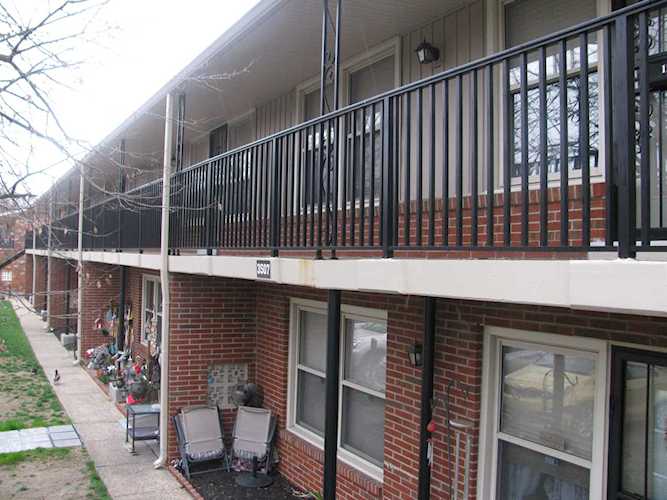 3507 Paragon Ct #14 Louisville, KY 40218