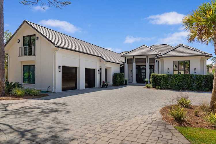 461 Captains Circle Destin, FL 32541