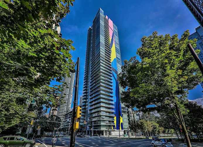 499 Pacific Street #1701 Vancouver, BC V6B 0N4