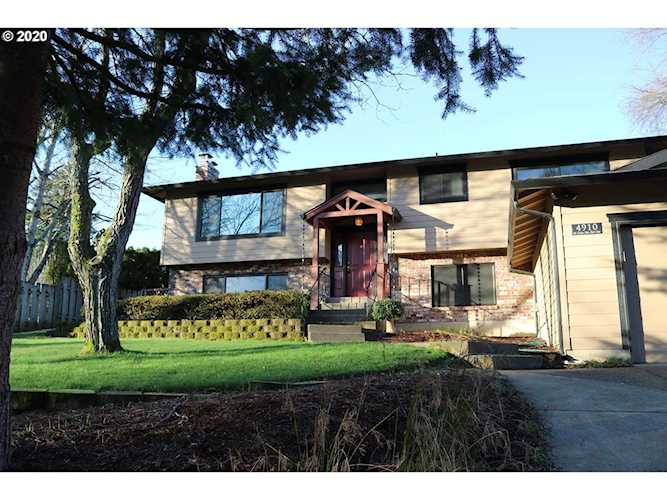 4910 SE Casa Del Rey Dr Milwaukie, OR 97222