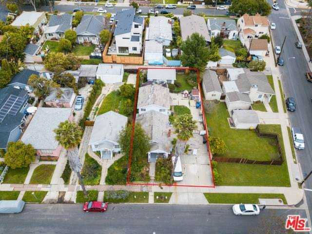 2484 Louella Avenue Venice, CA 90291