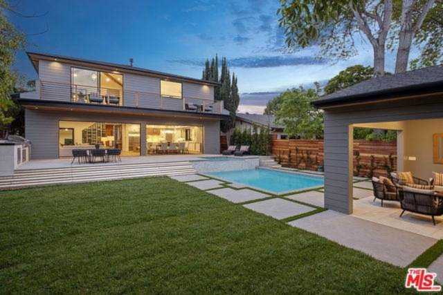 13043 Dickens Street Studio City, CA 91604 | MLS 20567344 Photo 1