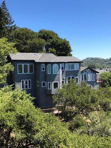 3789 Brunell Drive Oakland, CA 94602