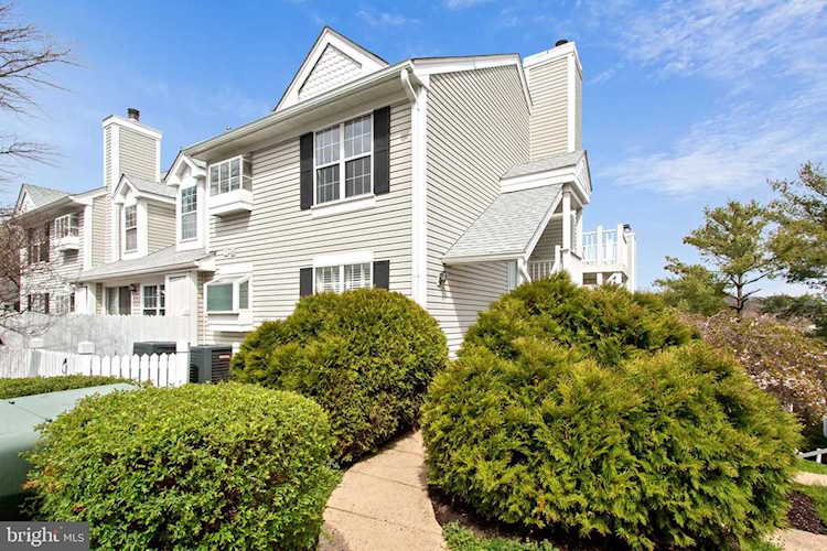 2901F Woodley St #6 Arlington, VA 22206