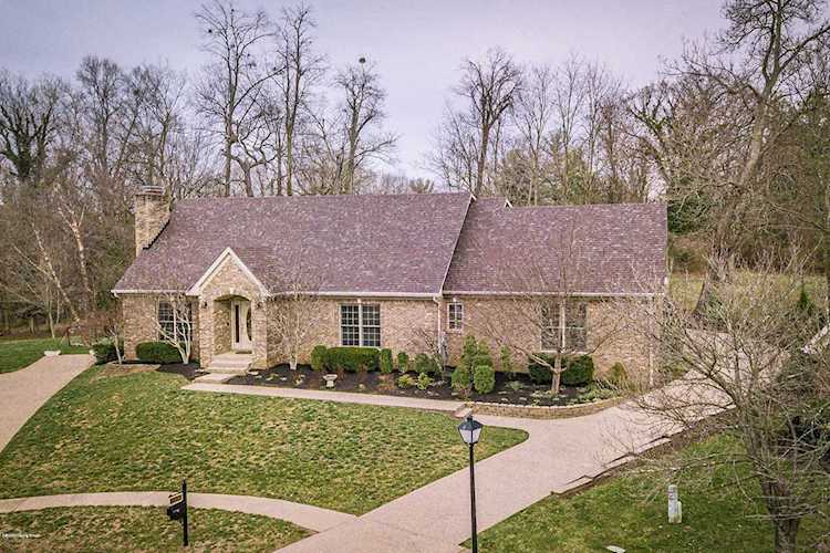 10806 Willow Lake Ct Louisville, KY 40223