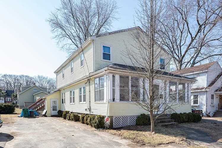 12 Ruggles St Attleboro, MA 02703