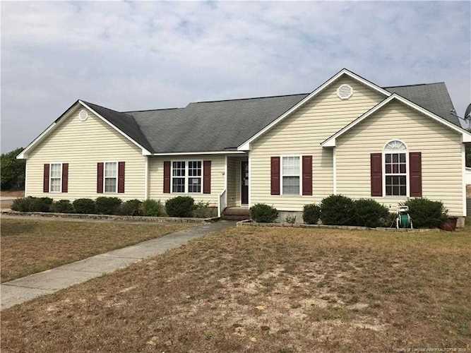 2824 Spring Cress Dr Hope Mills, NC 28348 | MLS 608361 Photo 1