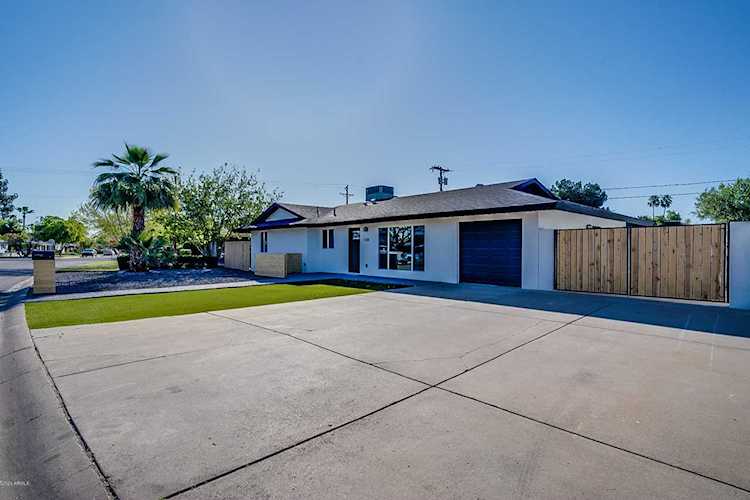 1109 W Georgia Avenue Phoenix, AZ 85013 | MLS 6058392 Photo 1