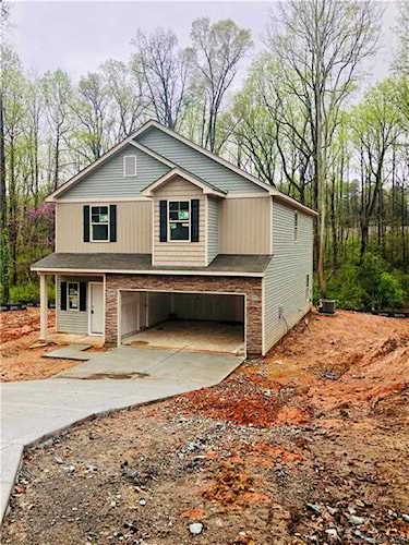 2601 Dellinger Dr Charlotte, NC 28269