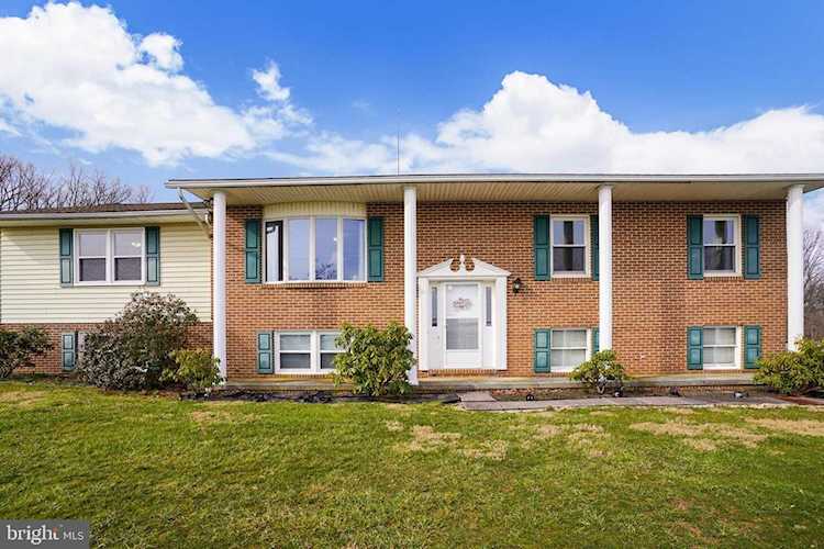 4910 Babylon Rd Taneytown, MD 21787