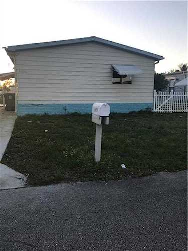 11896 Flotilla Pl Boca Raton, FL 33428