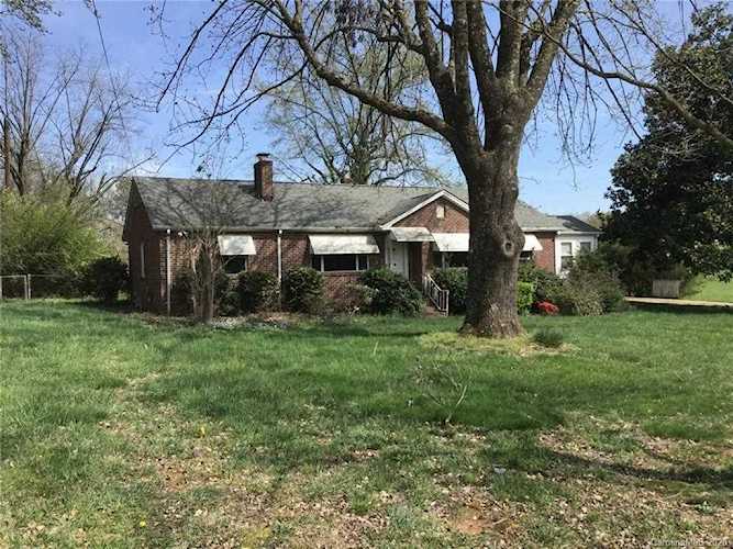 4900 Beatties Ford Rd Charlotte, NC 28216