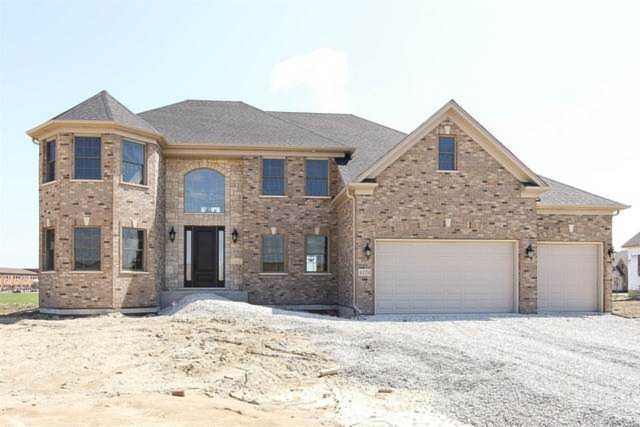 4308 White Ash Ln Naperville, IL 60564