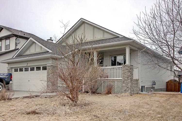 67 Westmount Road Okotoks, AB T1S 2J4