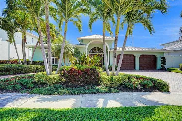 772 NE 72nd St Boca Raton, FL 33487
