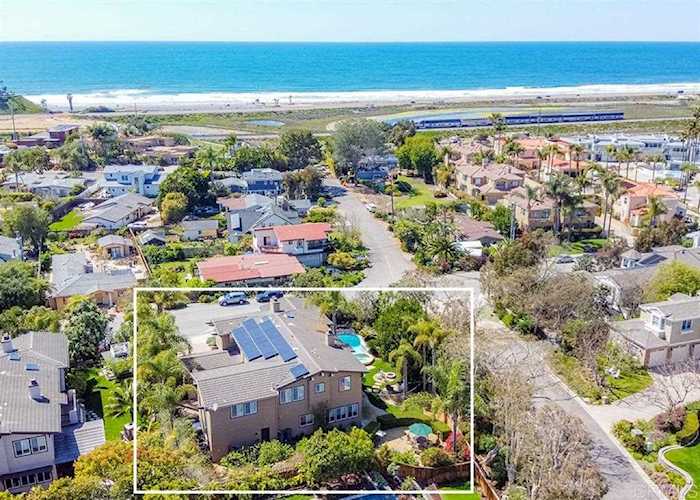 806 N Rios Ave Solana Beach, CA 92075