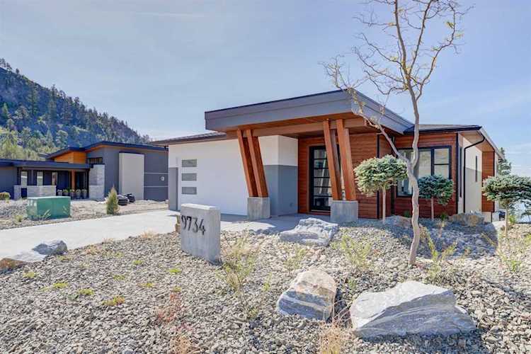 9734 Centrestone Crescent Lake Country, BC V4V0A5