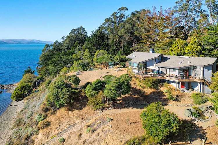 17523 State Route 1 Highway Marshall, CA 94940