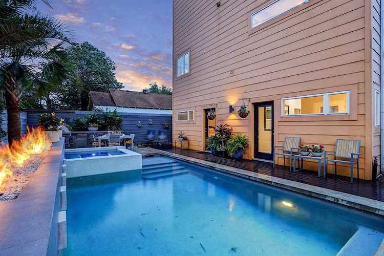 536 Rutland Place Houston, TX 77007