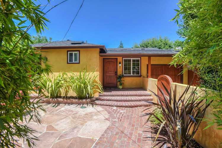 767 14Th Avenue Menlo Park, CA 94025