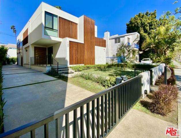 125 N Stanley Drive Beverly Hills, CA 90211