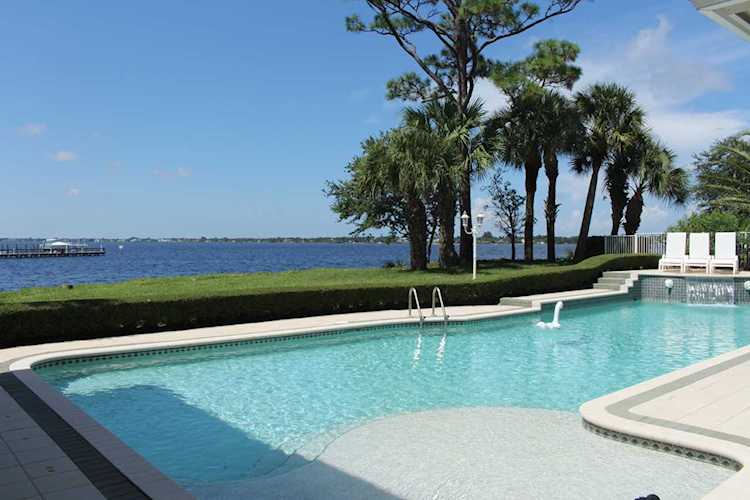226 SW Palm Cove Drive Palm City, FL 34990