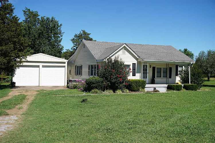 2955 Floraton Rd Readyville, TN 37149