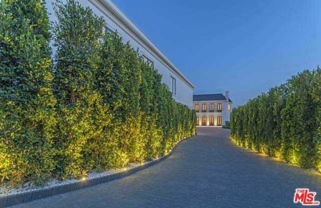 2571 Wallingford Drive Beverly Hills, CA 90210