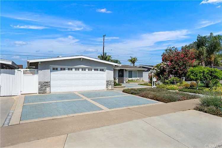 724 N Hart Street Orange, CA 92867