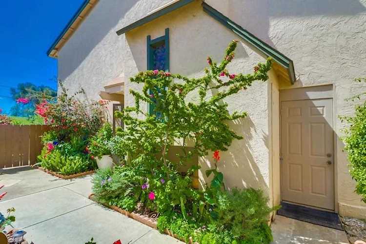 2615 Caminito Abeto San Diego, CA 92154 | MLS 200015363 Photo 1