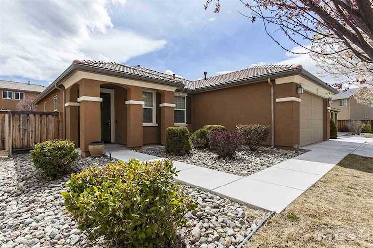380 Terracina Way Reno, NV 89521 | MLS 200004222 Photo 1