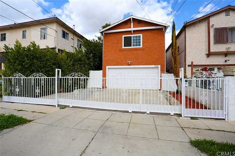 735 Hollister Street San Fernando, CA 91340