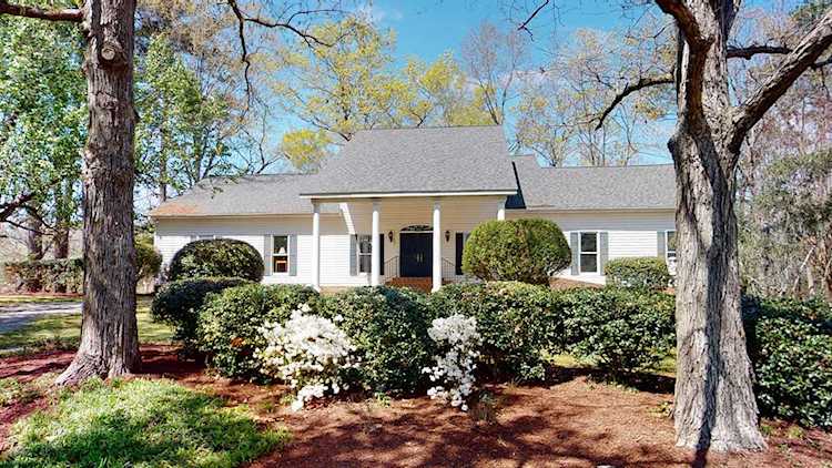 2843 Drake Mallard Drive Grimesland, NC 27837