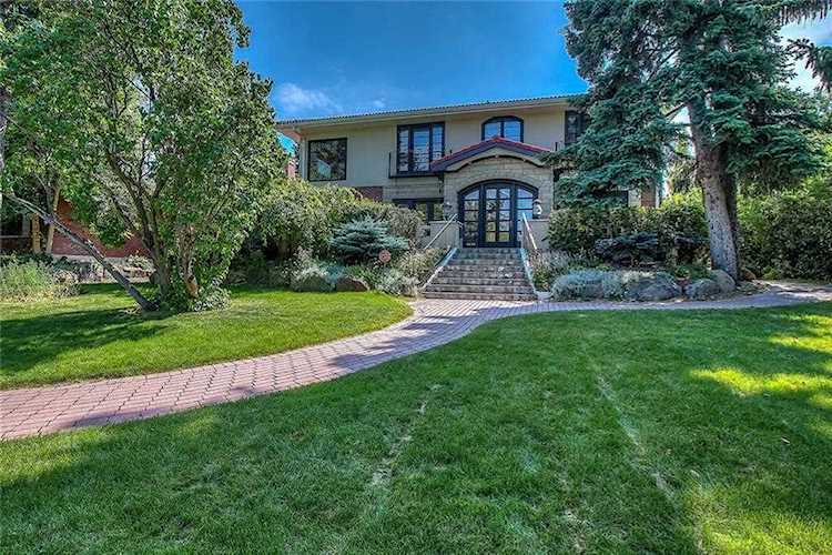 1031 Durham Avenue SW Calgary, AB T2T 0P8