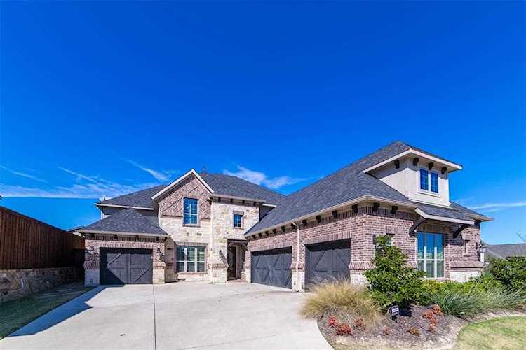 9169 Vintage Oaks Court Dallas, TX 75231