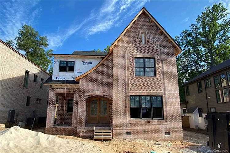 4515 Tinkham Ct Charlotte, NC 28205