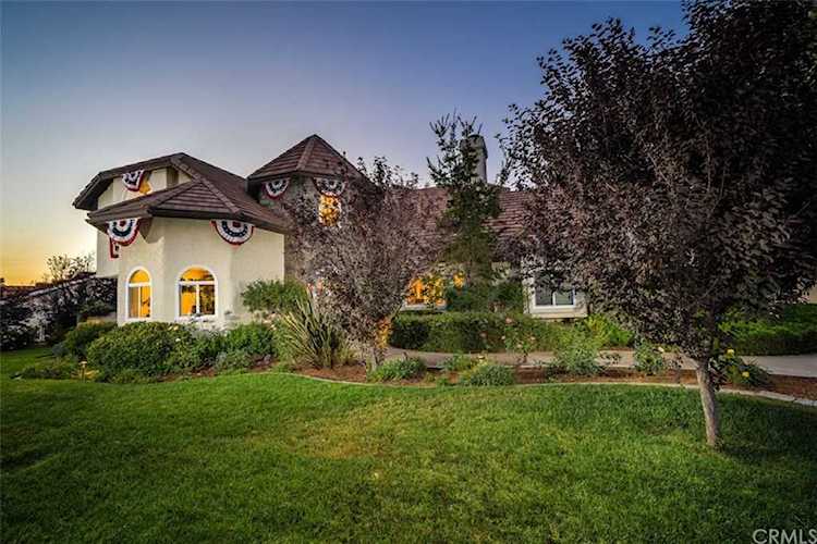 1513 S Center Street Redlands, CA 92373