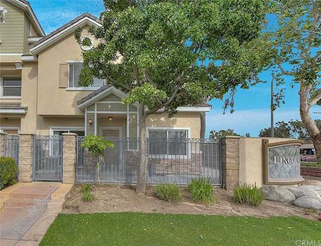 8987 Diamond Court Cypress, CA 90630