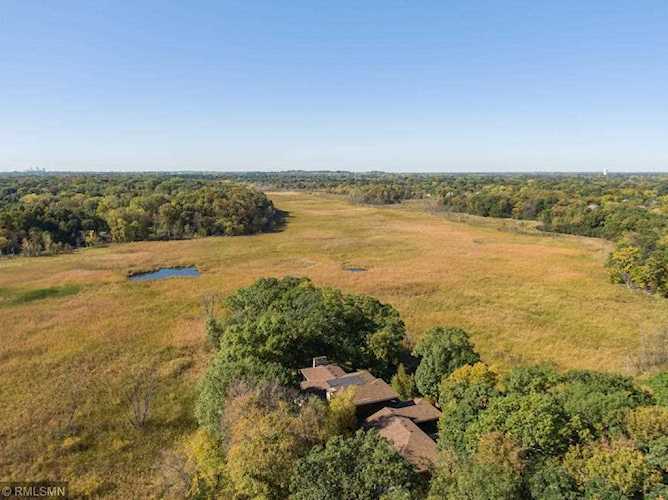 7 S Long Lake Trail North Oaks, MN 55127